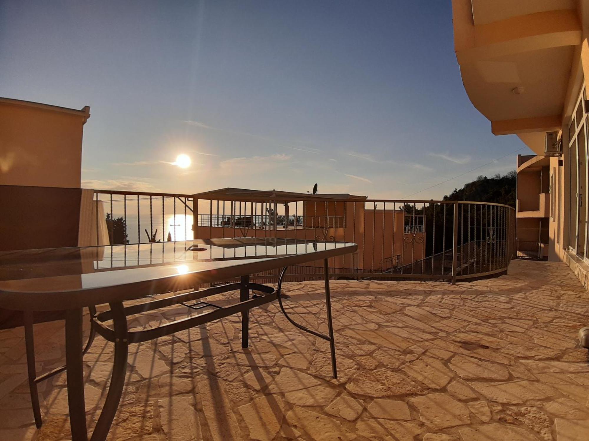 Villa Roan Bar Rum bild